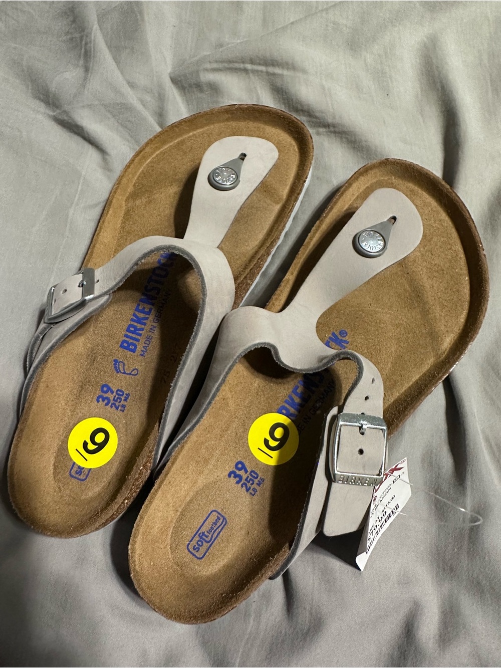 NWT Birkenstock Gizeh Soft Footbed Sandals Dove Gray Nubuck 39